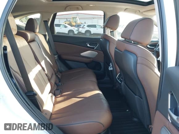 ✅ 2025 Acura RDX Advance • VIN: 5J8TC2H70SL008488 • Lot: 42026105. Listed on IAAI with 9,770 mi. Free auction sales archive from the USA and detailed vehicle history report at DreamBid. Image 8.