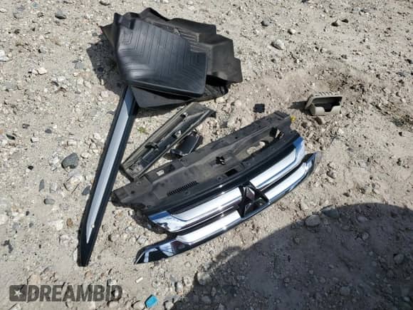 2016 Mitsubishi Outlander SE с VIN JA4AZ3A31GZ017989, выставлен на аукционе Copart как лот 70414525 с пробегом 99 347 миль миль и Списание • Salvage title. История ставок и продаж доступна на DreamBid. Изображение 13.