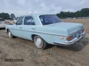 ✅ 1970 Mercedes-Benz 280 • VIN: 10801812055603 • Лот: 57671595. Опубликован ранее на Copart с пробегом 32 752 миль. Бесплатный доступ к архиву аукционных продаж из США и подробный отчёт об истории автомобиля на DreamBid. Изображение 2.