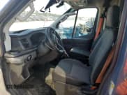 ✅ 2020 Ford Transit Cargo • VIN: 1FTBR3X80LKA28630 • Lot: 81219295. Wystawiony na Copart z przebiegiem 123 877 mil. Bezpłatny archiwum sprzedaży aukcyjnych z USA i szczegółowy raport historii pojazdu na DreamBid. Zdjęcie 7.