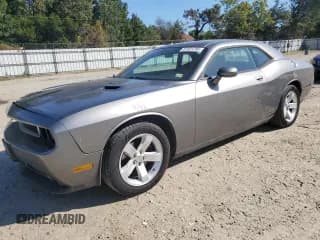✅ 2011 Dodge Challenger • VIN: 2B3CJ4DG4BH604269 • Lot: 81925785. Wystawiony na Copart z przebiegiem 159 015 mil. Bezpłatny archiwum sprzedaży aukcyjnych z USA i szczegółowy raport historii pojazdu na DreamBid. Zdjęcie 1.