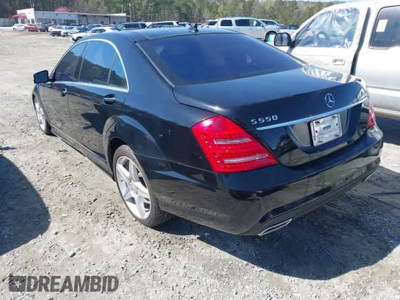 ✅ 2011 Mercedes-Benz S 550 • VIN: WDDNG8GBXBA365599 • Лот: 41886029. Опубликован ранее на IAAI с пробегом 60 859 миль. Бесплатный доступ к архиву аукционных продаж из США и подробный отчёт об истории автомобиля на DreamBid. Изображение 3.
