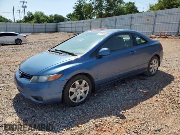 ✅ 2008 Honda Civic LX • VIN: 2HGFG12678H531654 • Lot: 58064535. Listed on Copart with 111,032 mi. Free auction sales archive from the USA and detailed vehicle history report at DreamBid. Image 1.