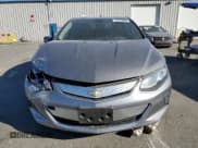 ✅ 2018 Chevrolet Volt LT • VIN: 1G1RC6S57JU135327 • Lot: 84553004. Wystawiony na Copart z przebiegiem 131 443 mil. Bezpłatny archiwum sprzedaży aukcyjnych z USA i szczegółowy raport historii pojazdu na DreamBid. Zdjęcie 5.