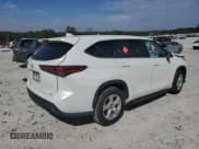 ✅ 2021 Toyota Highlander LE • VIN: 5TDZZRAH9MS043471 • Лот: 89529245. Опубликован ранее на Copart с пробегом Не указан. Бесплатный доступ к архиву аукционных продаж из США и подробный отчёт об истории автомобиля на DreamBid. Изображение 3.
