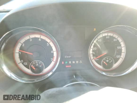 2013 Dodge Grand Caravan SE с VIN 2C4RDGBG3DR599065, выставлен на аукционе Copart как лот 84472485 с пробегом 204 122 миль миль и Чистый • Clean title. История ставок и продаж доступна на DreamBid. Изображение 9.