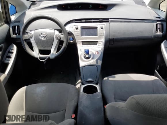 ✅ 2014 Toyota Prius • VIN: JTDKN3DP8E3052307 • Lot: 61863565. Listed on Copart with 155,055 mi. Free auction sales archive from the USA and detailed vehicle history report at DreamBid. Image 8.