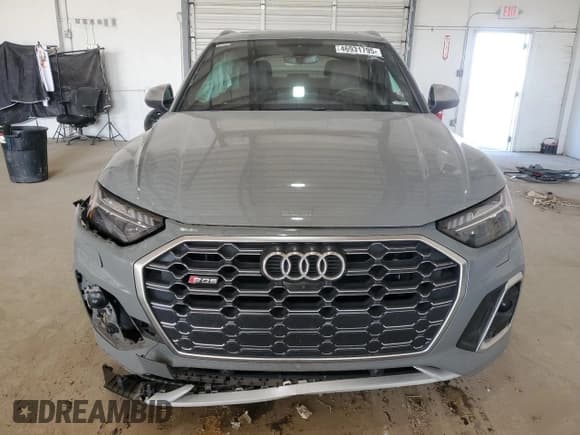 ✅ 2021 Audi SQ5 Prestige • VIN: WA1C4AFY3M2069662 • Lot: 46931795. Listed on Copart with 50,886 mi. Free auction sales archive from the USA and detailed vehicle history report at DreamBid. Image 5.