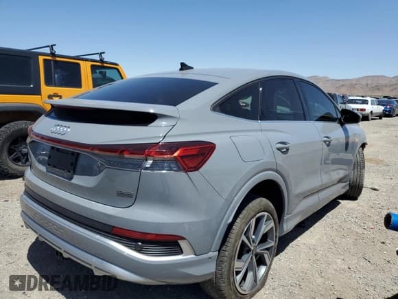 ✅ 2024 Audi Q4 e-tron Sportback Premium Plus • VIN: WA132BFZ5RP026407 • Lot: 53627444. Listed on Copart with 2,981 mi. Free auction sales archive from the USA and detailed vehicle history report at DreamBid. Image 3.