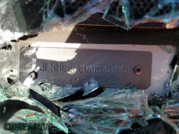 ✅ 2010 Lincoln MKZ • VIN: 3LNHL2GC0AR657951 • Лот: 87238495. Опубликован ранее на Copart с пробегом Не указан. Бесплатный доступ к архиву аукционных продаж из США и подробный отчёт об истории автомобиля на DreamBid. Изображение 12.