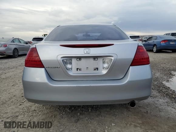 ✅ 2007 Honda Accord LX SE • VIN: JHMCM56347C024633 • Lot: 93850055. Listed on Copart with 159,227 mi. Free auction sales archive from the USA and detailed vehicle history report at DreamBid. Image 6.