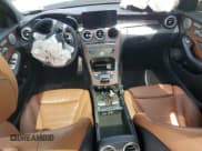 ✅ 2019 Mercedes-Benz C 43 AMG • VIN: 55SWF6EB4KU287626 • Lot: 53647985. Wystawiony na Copart z przebiegiem Nie podano. Bezpłatny archiwum sprzedaży aukcyjnych z USA i szczegółowy raport historii pojazdu na DreamBid. Zdjęcie 8.