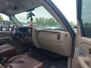 ✅ 2006 Chevrolet Silverado 2500HD LT3 • VIN: 1GCHK23D36F183567 • Лот: 42841319. Опубликован ранее на IAAI с пробегом 184 029 миль. Бесплатный доступ к архиву аукционных продаж из США и подробный отчёт об истории автомобиля на DreamBid. Изображение 5.