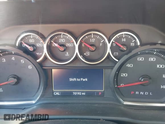 ✅ 2019 Chevrolet Silverado 1500 RST • VIN: 1GCRYEED0KZ365365 • Lot: 43261924. Wystawiony na IAAI z przebiegiem 70 192 mil. Bezpłatny archiwum sprzedaży aukcyjnych z USA i szczegółowy raport historii pojazdu na DreamBid. Zdjęcie 7.