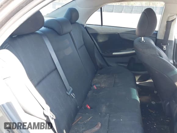 ✅ 2013 Toyota Corolla L • VIN: 2T1BU4EEXDC110381 • Lot: 43633068. Listed on IAAI with 125,607 mi. Free auction sales archive from the USA and detailed vehicle history report at DreamBid. Image 8.