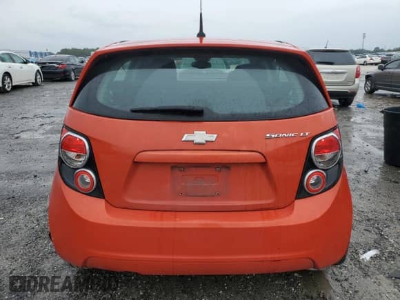 ✅ 2013 Chevrolet Sonic LT • VIN: 1G1JC6SHXD4142896 • Лот: 75015374. Размещён на Copart с пробегом 150 472 миль миль. Получите бесплатный доступ к архиву аукционных продаж из США и посмотрите подробный отчёт об истории автомобиля на DreamBid. Изображение 6.