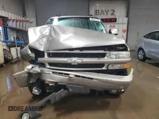 ✅ 2003 Chevrolet Suburban Z71 • VIN: 3GNFK16Z93G114845 • Лот: 88634725. Опубликован ранее на Copart с пробегом 178 507 миль. Бесплатный доступ к архиву аукционных продаж из США и подробный отчёт об истории автомобиля на DreamBid. Изображение 5.