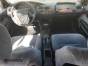 ✅ 1995 Toyota Corolla DX • VIN: JT2AE09V8S0093592 • Lot: 71282344. Wystawiony na Copart z przebiegiem 143 157 mil. Bezpłatny archiwum sprzedaży aukcyjnych z USA i szczegółowy raport historii pojazdu na DreamBid. Zdjęcie 8.