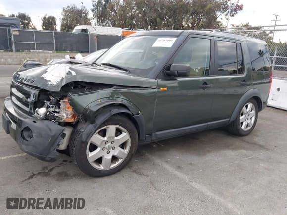 ✅ 2005 Land Rover LR3 HSE • VIN: SALAG25405A329606 • Лот: 43701005. Опубликован ранее на IAAI с пробегом 253 250 миль. Бесплатный доступ к архиву аукционных продаж из США и подробный отчёт об истории автомобиля на DreamBid. Изображение 17.