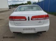 ✅ 2011 Lincoln MKZ • VIN: 3LNHL2GC7BR774864 • Lot: 61130765. Listed on Copart with 248,510 mi. Free auction sales archive from the USA and detailed vehicle history report at DreamBid. Image 6.