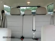 ✅ 2011 Ford Escape Hybrid • VIN: 1FMCU5K31BKC31871 • Lot: 62721555. Wystawiony na Copart z przebiegiem 120 179 mil. Bezpłatny archiwum sprzedaży aukcyjnych z USA i szczegółowy raport historii pojazdu na DreamBid. Zdjęcie 10.