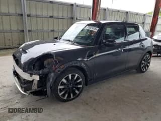 ✅ 2021 MINI Hardtop 4 Door Cooper S • VIN: WMWXU9C08M2M92478 • Lot: 72081615. Wystawiony na Copart z przebiegiem 36 476 mil. Bezpłatny archiwum sprzedaży aukcyjnych z USA i szczegółowy raport historii pojazdu na DreamBid. Zdjęcie 1.