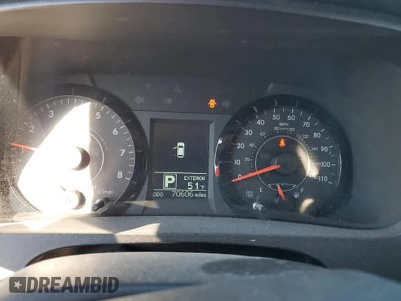 ✅ 2017 Toyota Sienna LE Auto Access Seat • VIN: 5TDKZ3DC8HS888011 • Lot: 91721535. Wystawiony na Copart z przebiegiem 70 606 mil. Bezpłatny archiwum sprzedaży aukcyjnych z USA i szczegółowy raport historii pojazdu na DreamBid. Zdjęcie 9.