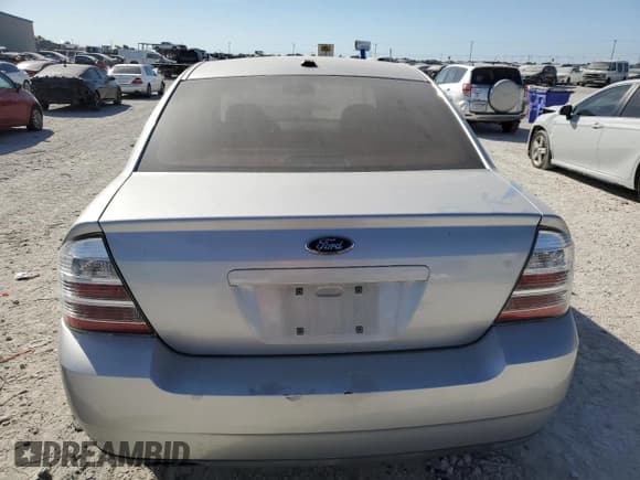 ✅ 2009 Ford Taurus SE • VIN: 1FAHP23W59G120445 • Лот: 77781514. Опубликован ранее на Copart с пробегом 193 411 миль. Бесплатный доступ к архиву аукционных продаж из США и подробный отчёт об истории автомобиля на DreamBid. Изображение 6.