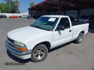 ✅ 2003 Chevrolet S-10 LS • VIN: 1GCCS14H138289179 • Лот: 42227794. Опубликован ранее на IAAI с пробегом 204 631 миль. Бесплатный доступ к архиву аукционных продаж из США и подробный отчёт об истории автомобиля на DreamBid. Изображение 2.