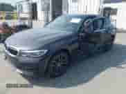 2021 BMW 3 Series 330i xDrive с VIN 3MW5R7J02M8C22003, выставлен на аукционе IAAI как лот 43244298 с пробегом Не указан миль и . История ставок и продаж доступна на DreamBid. Изображение 2.