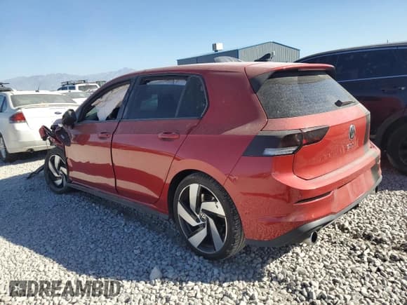 ✅ 2022 Volkswagen Golf GTI SE • VIN: WVWN87CD8NW133177 • Лот: 73325664. Опубликован ранее на Copart с пробегом 29 734 миль. Бесплатный доступ к архиву аукционных продаж из США и подробный отчёт об истории автомобиля на DreamBid. Изображение 2.
