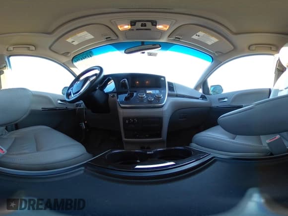 ✅ 2015 Toyota Sienna Limited • VIN: 5TDDK3DC1FS094834 • Lot: 41344394. Listed on IAAI with 137,146 mi. Free auction sales archive from the USA and detailed vehicle history report at DreamBid. Image 18.