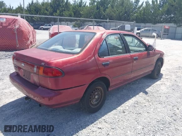 ✅ 1995 Nissan Sentra E • VIN: 1N4AB41D6SC774901 • Лот: 42290068. Опубликован ранее на IAAI с пробегом 158 584 миль. Бесплатный доступ к архиву аукционных продаж из США и подробный отчёт об истории автомобиля на DreamBid. Изображение 4.