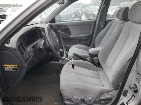 ✅ 2006 Hyundai Elantra GLS • VIN: KMHDN46D96U367447 • Lot: 84086324. Wystawiony na Copart z przebiegiem 109 738 mil. Bezpłatny archiwum sprzedaży aukcyjnych z USA i szczegółowy raport historii pojazdu na DreamBid. Zdjęcie 7.