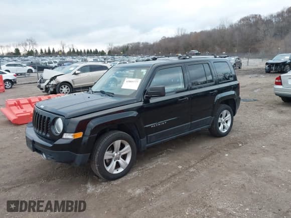✅ 2015 Jeep Patriot Limited • VIN: 1C4NJRCB4FD312182 • Лот: 43805777. Опубликован ранее на IAAI с пробегом 139 582 миль. Бесплатный доступ к архиву аукционных продаж из США и подробный отчёт об истории автомобиля на DreamBid. Изображение 18.