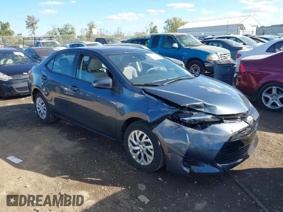 ✅ 2018 Toyota Corolla SE • VIN: 2T1BURHE0JC970715 • Lot: 43432319. Wystawiony na IAAI z przebiegiem 61 644 mil. Bezpłatny archiwum sprzedaży aukcyjnych z USA i szczegółowy raport historii pojazdu na DreamBid. Zdjęcie 1.