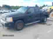 ✅ 2011 Chevrolet Silverado 1500 LS • VIN: 1GCRKREA1BZ313757 • Lot: 43327641. Wystawiony na IAAI z przebiegiem 111 363 mil mil. Skorzystaj z bezpłatnego archiwum sprzedaży aukcyjnych z USA i zobacz szczegółowy raport historii pojazdu na DreamBid. Zdjęcie 17.