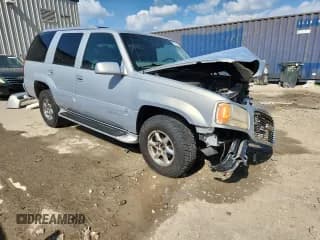 ✅ 1999 GMC Denali • VIN: 1GKEK13R0XR914811 • Lot: 62714765. Wystawiony na Copart z przebiegiem 190 112 mil. Bezpłatny archiwum sprzedaży aukcyjnych z USA i szczegółowy raport historii pojazdu na DreamBid. Zdjęcie 4.