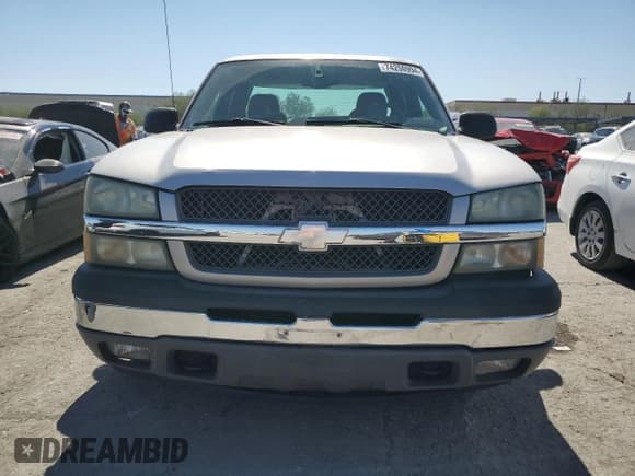 ✅ 2005 Chevrolet Silverado 1500 LS • VIN: 2GCEC19T351296482 • Лот: 74250994. Опубликован ранее на Copart с пробегом 218 959 миль. Бесплатный доступ к архиву аукционных продаж из США и подробный отчёт об истории автомобиля на DreamBid. Изображение 5.