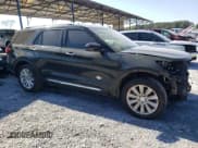 ✅ 2022 Ford Explorer King Ranch • VIN: 1FM5K7LC4NGA71016 • Lot: 76548944. Wystawiony na Copart z przebiegiem 60 231 mil. Bezpłatny archiwum sprzedaży aukcyjnych z USA i szczegółowy raport historii pojazdu na DreamBid. Zdjęcie 4.
