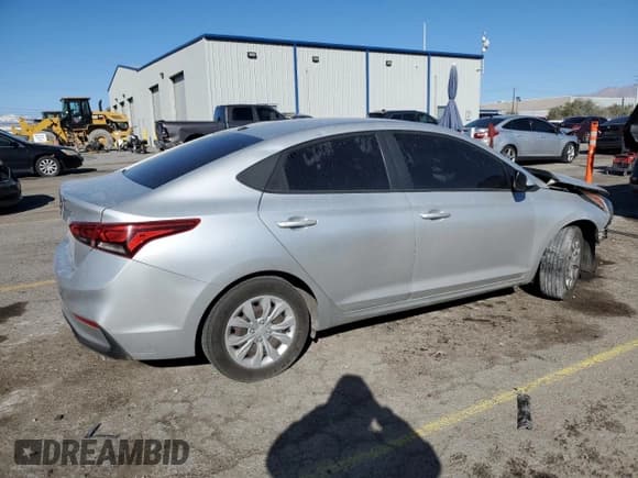 ✅ 2020 Hyundai Accent SE • VIN: 3KPC24A69LE098961 • Лот: 48497845. Опубликован ранее на Copart с пробегом 51 750 миль. Бесплатный доступ к архиву аукционных продаж из США и подробный отчёт об истории автомобиля на DreamBid. Изображение 3.