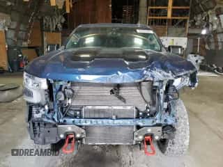 2022 Chevrolet Silverado 1500 LT Trail Boss z VIN 3GCUDFET3NG553742, wystawiony jako Copart lot #85265905 z przebiegiem 41 518 mil mil oraz Szkoda całkowita • Salvage title. Historia ofert i sprzedaży dostępna na DreamBid. Obrazek 5.