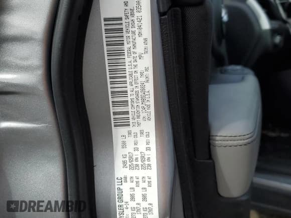 ✅ 2014 Jeep Cherokee Sport • VIN: 1C4PJMAB5EW260241 • Lot: 91901735. Wystawiony na Copart z przebiegiem 45 479 mil. Bezpłatny archiwum sprzedaży aukcyjnych z USA i szczegółowy raport historii pojazdu na DreamBid. Zdjęcie 13.