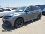 ✅ 2023 Volkswagen Tiguan SE R-Line Black • VIN: 3VVCB7AX7PM002428 • Лот: 42510090. Опубликован ранее на IAAI с пробегом 31 362 миль. Бесплатный доступ к архиву аукционных продаж из США и подробный отчёт об истории автомобиля на DreamBid. Изображение 2.