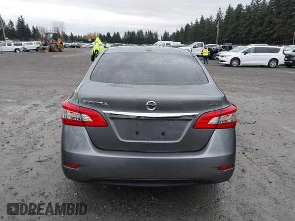 ✅ 2015 Nissan Sentra SV • VIN: 3N1AB7AP2FL655584 • Lot: 43822272. Listed on IAAI with 130,164 mi. Free auction sales archive from the USA and detailed vehicle history report at DreamBid. Image 17.
