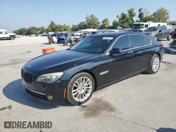 ✅ 2010 BMW 7 Series 750Li • VIN: WBAKB8C5XACY62728 • Lot: 80464815. Wystawiony na Copart z przebiegiem 129 539 mil. Bezpłatny archiwum sprzedaży aukcyjnych z USA i szczegółowy raport historii pojazdu na DreamBid. Zdjęcie 1.