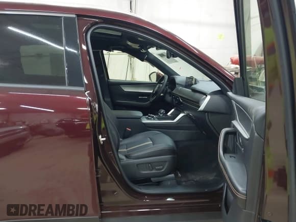 ✅ 2025 Mazda CX-90 Premium Plus Package • VIN: JM3KKEHD9S1235685 • Lot: 43340522. Wystawiony na IAAI z przebiegiem 46 mil. Bezpłatny archiwum sprzedaży aukcyjnych z USA i szczegółowy raport historii pojazdu na DreamBid. Zdjęcie 5.