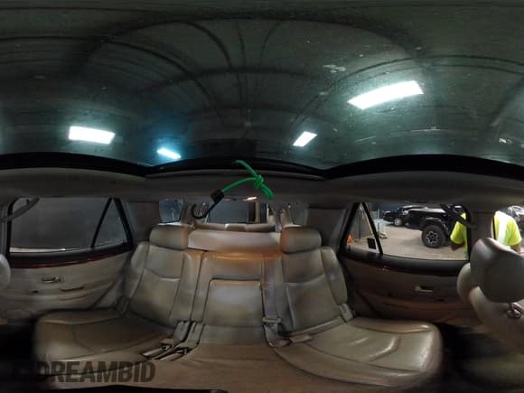 ✅ 2008 Cadillac SRX AWD • VIN: 1GYEE437780136042 • Lot: 42552302. Wystawiony na IAAI z przebiegiem 121 023 mil. Bezpłatny archiwum sprzedaży aukcyjnych z USA i szczegółowy raport historii pojazdu na DreamBid. Zdjęcie 21.