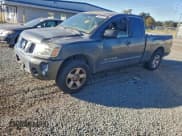 ✅ 2007 Nissan Titan XE • VIN: 1N6AA06A77N219744 • Lot: 95935305. Wystawiony na Copart z przebiegiem 262 655 mil. Bezpłatny archiwum sprzedaży aukcyjnych z USA i szczegółowy raport historii pojazdu na DreamBid. Zdjęcie 1.