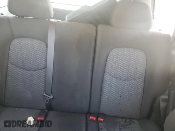 ✅ 2011 Chevrolet HHR LS • VIN: 3GNBAAFW8BS581578 • Lot: 71566574. Listed on Copart with 239,312 mi. Free auction sales archive from the USA and detailed vehicle history report at DreamBid. Image 10.